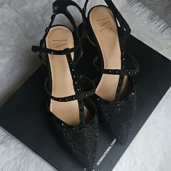 NWT INC International Concepts Black Glitter Heels with Double Straps - Picture 1 of 5